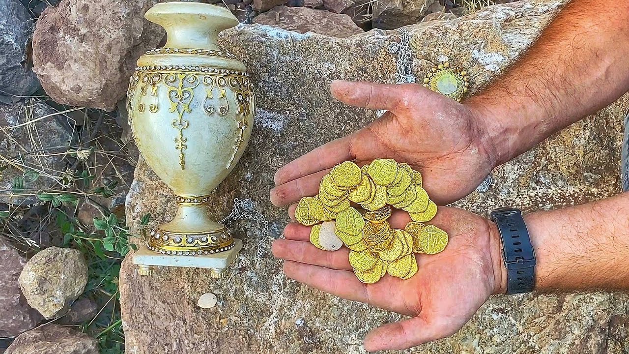 We Found Treasure With Metal Detector / We Melted The Treasure - YouTube